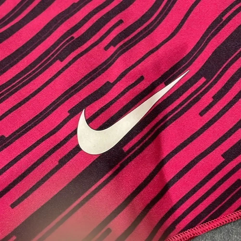 Nike krilo Victory Printed Pleated‎ Skirt size XS